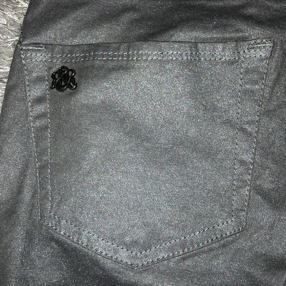 silver/grey pants - Picture 4 of 5